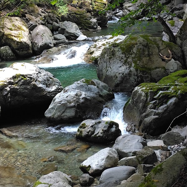 Hida-Osaka Waterfall Tour 3