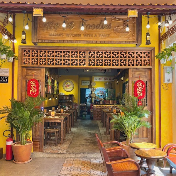 Mẹ Ỉn Noodles 1