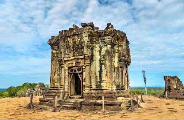 Phnom Bakheng 5