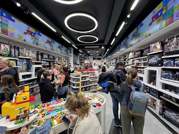 The LEGO® Store Copenhagen 4