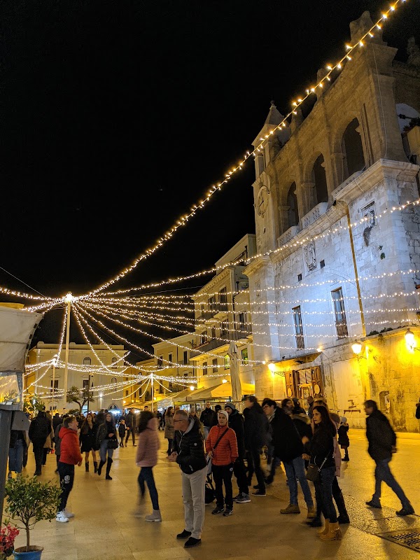 Piazza Mercantile 4