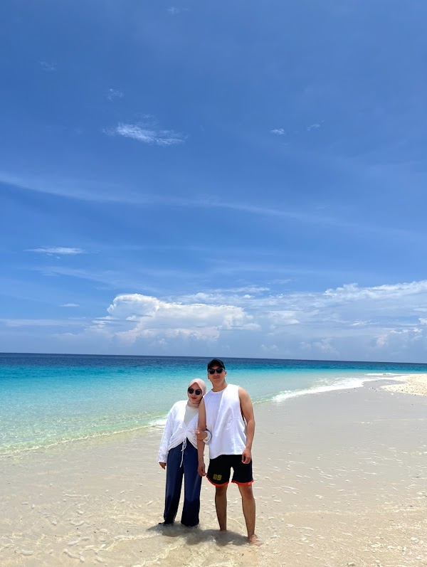 Pantai Lifetrip Molas 4