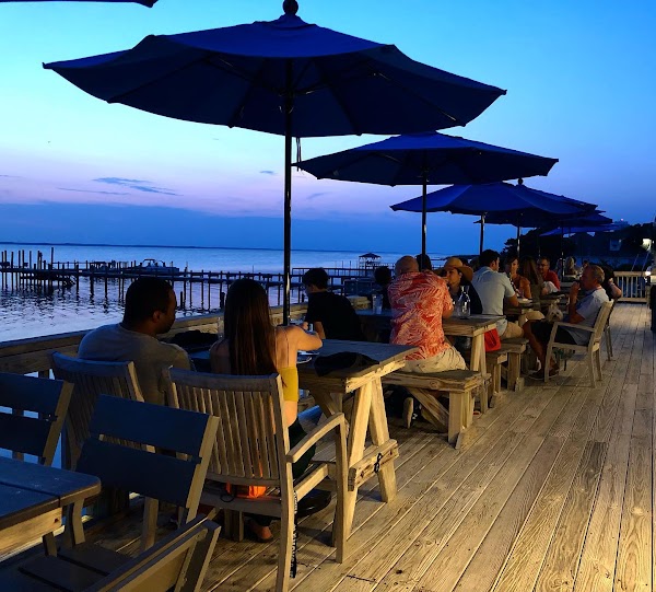 AQUA Restaurant