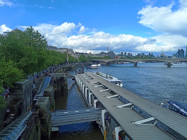 Embankment Pier 2