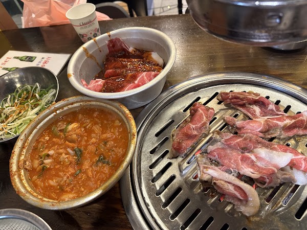 Saemaul Restaurant Hongdae Seogyo Branch 5