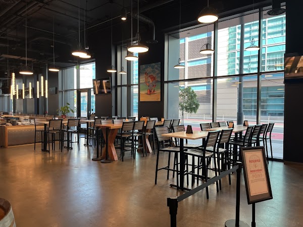 Ballast Point Tasting Room & Kitchen 5