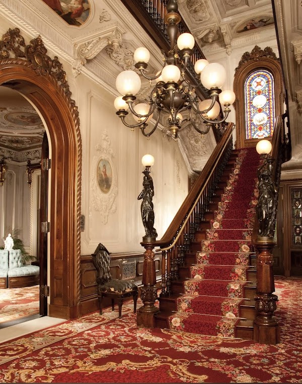 Victoria Mansion 4