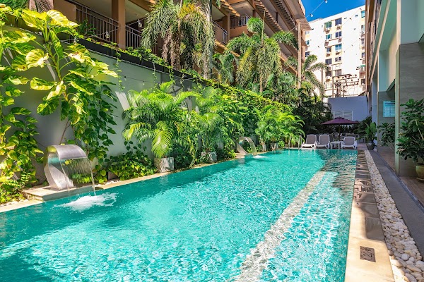 WOOVO Phuket Patong - by Swandor