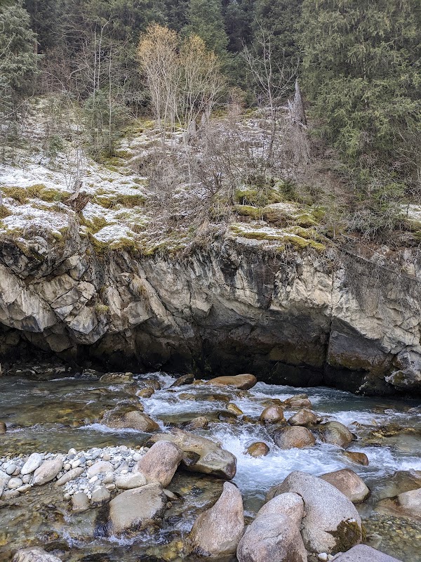 Chon-Kyzyl-Suu gorge 4