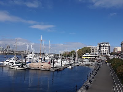 Inner-Harbour Pathway