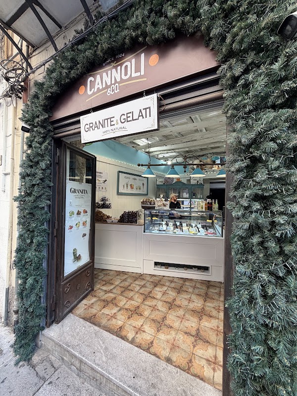 Cannoli