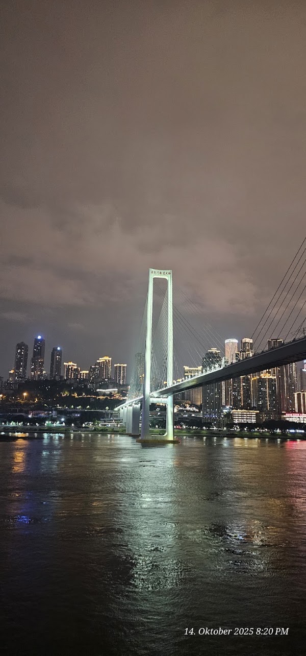 Chongqing Changjiang Bridge Double-line Bridge 4