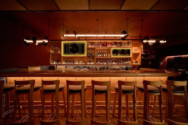 Réno Bar 1