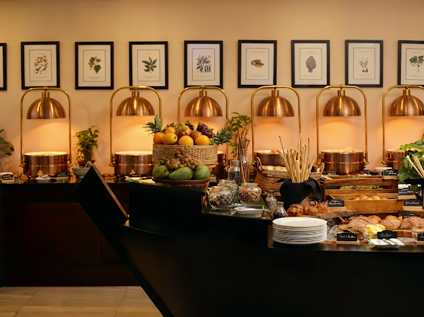 CasCades Restaurant 5