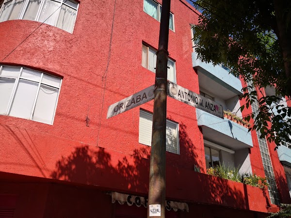 Mercado El 100