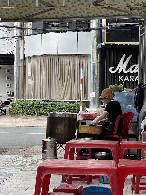 Vịt 26 Hàn Thuyên