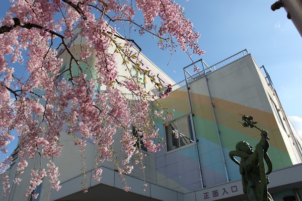Niji no Mart (Rainbow Mart)