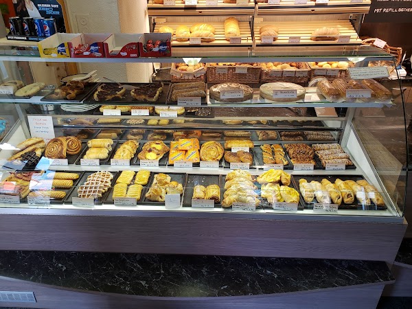 Bäckerei Tea Room von Allmen 2