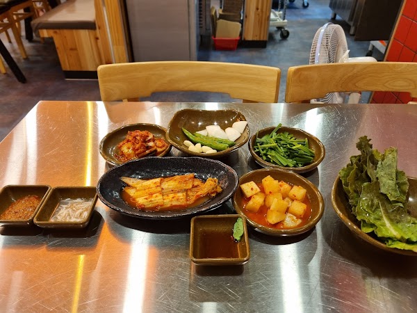 수변최고돼지국밥 송정직영점 5