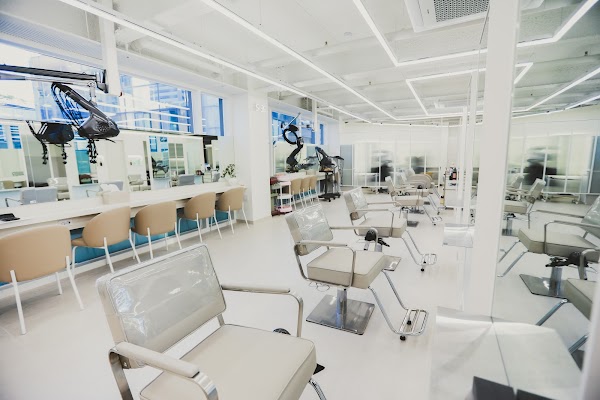 Herique myeongdong Korea Hair Salon ๋ช
๋๋ฏธ์ฉ์ค ํค๋ฆฌํฌ ๋ช
๋