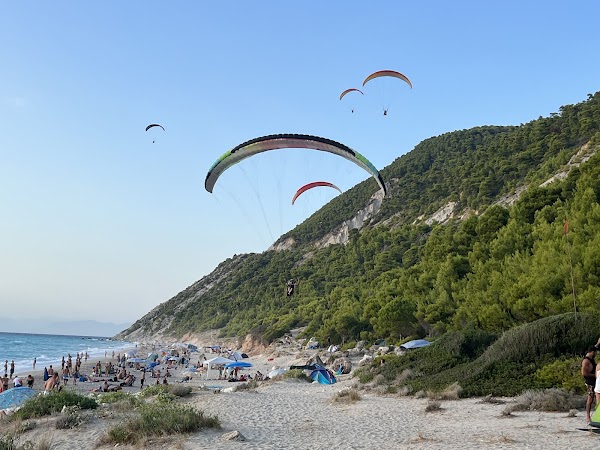 Pefkoulia beach