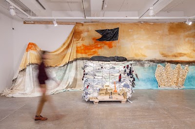 The Fabric Workshop and Museum