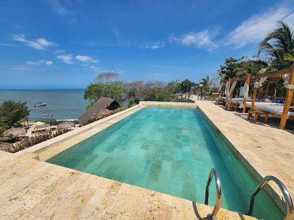 Baia Bella Beach Club
