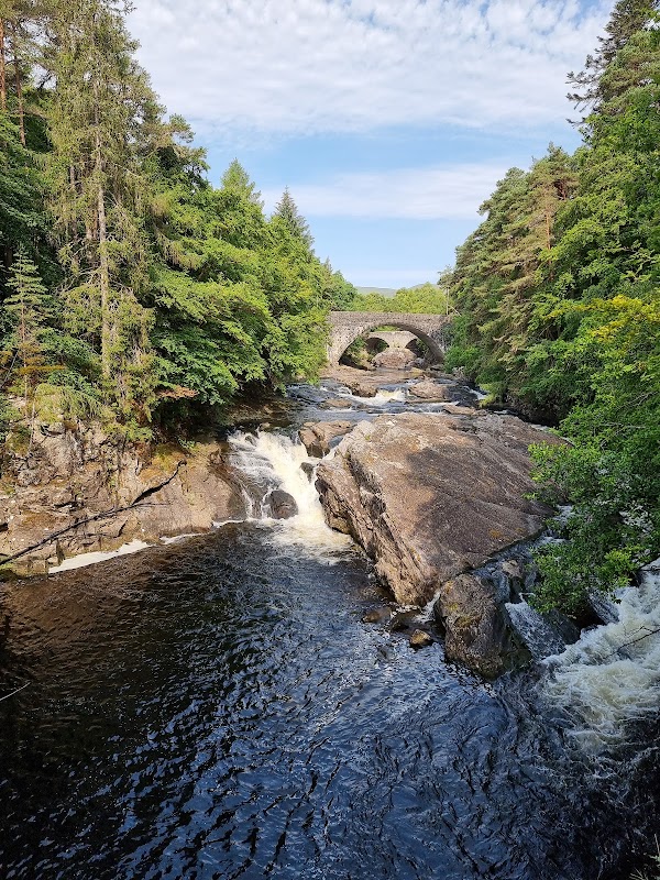 Invermoriston Falls Car Park