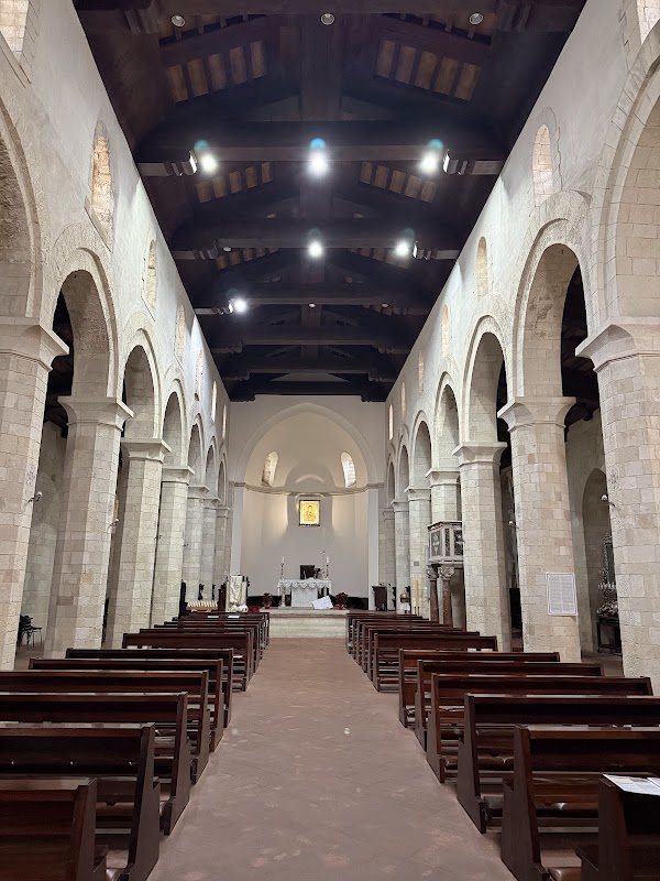 Cattedrale Maria Santissima di Romania 1