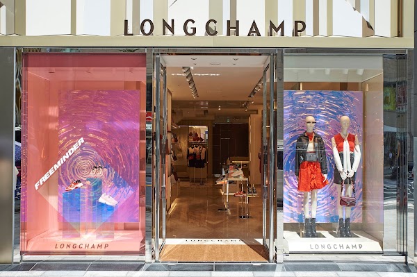 LONGCHAMP Ginza Store 1