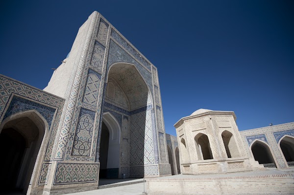 Uzbekistan 24