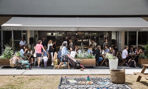 Girdlers Café - Manly 4