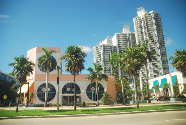 Miami Avenue Metromover Station 2