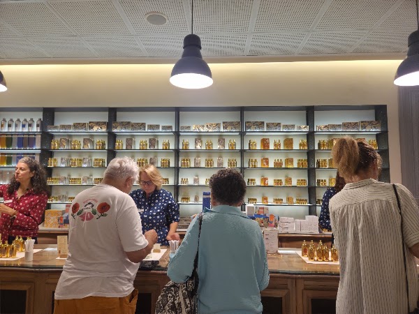 Parfumerie Fragonard - The History Factory Grasse 5