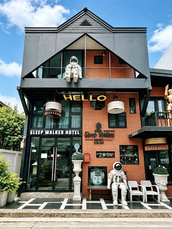 Sleep Walker Poshtel