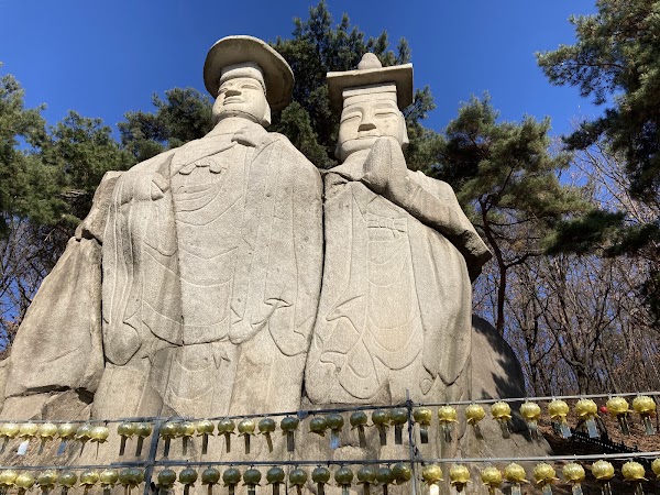 파주용미리 마애이불입상 1