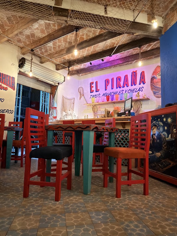 El Piraña Botanero De Mar
