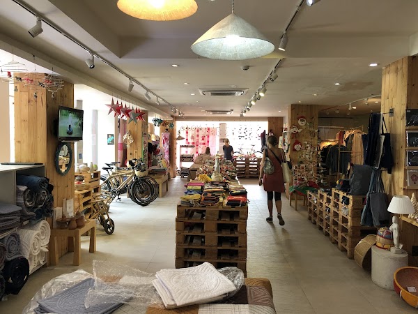 Mekong Quilts - Non-Profit Organization 3