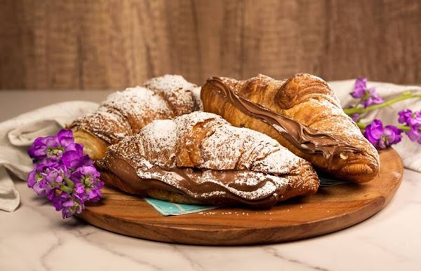 Klein's Bakery & Cafe (Buena Park) 2