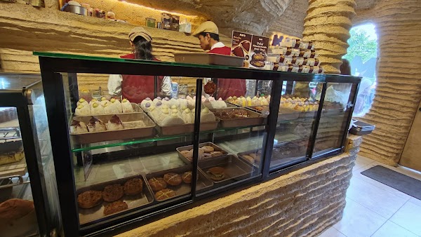 Maru Bake House 5
