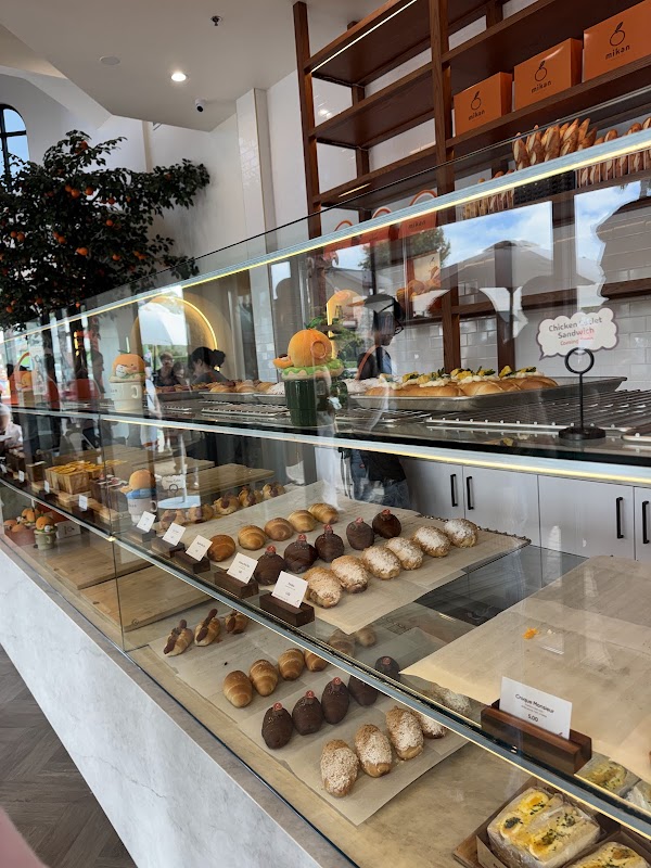Mikan Bakery & More - Encino 4