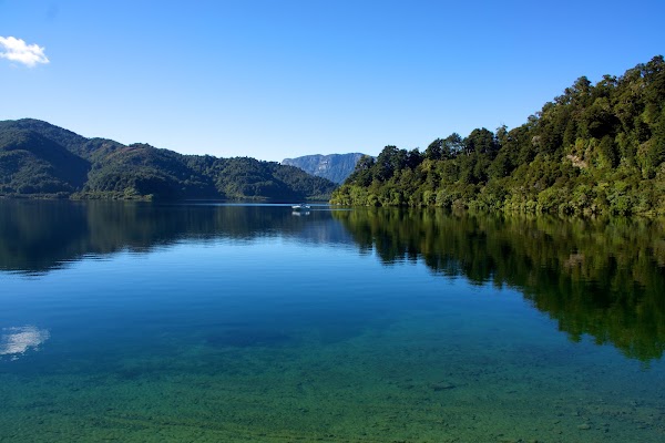 Lake Waikaremoana 5