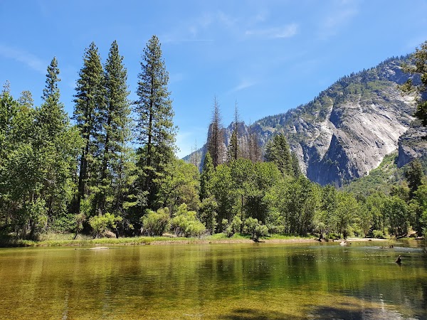 Cathedral Beach Picnic Area