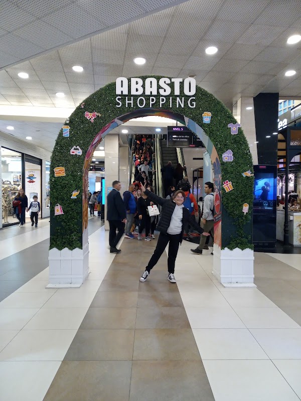 Neverland Abasto Shopping 1