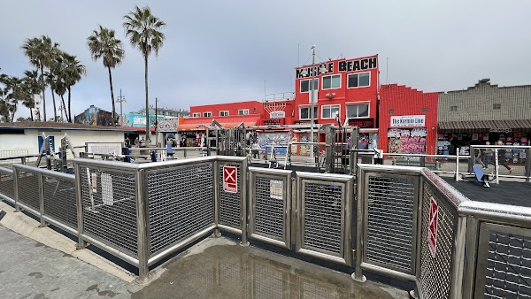 Muscle Beach Venice Gym