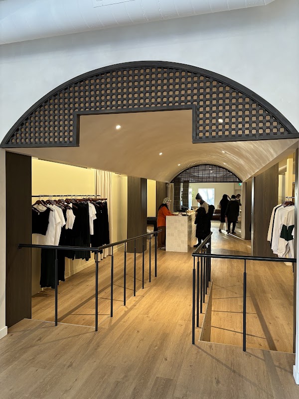 Kotn Ossington Flagship 1
