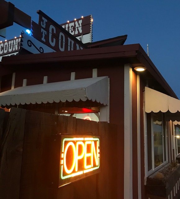 JT Country Kitchen 1