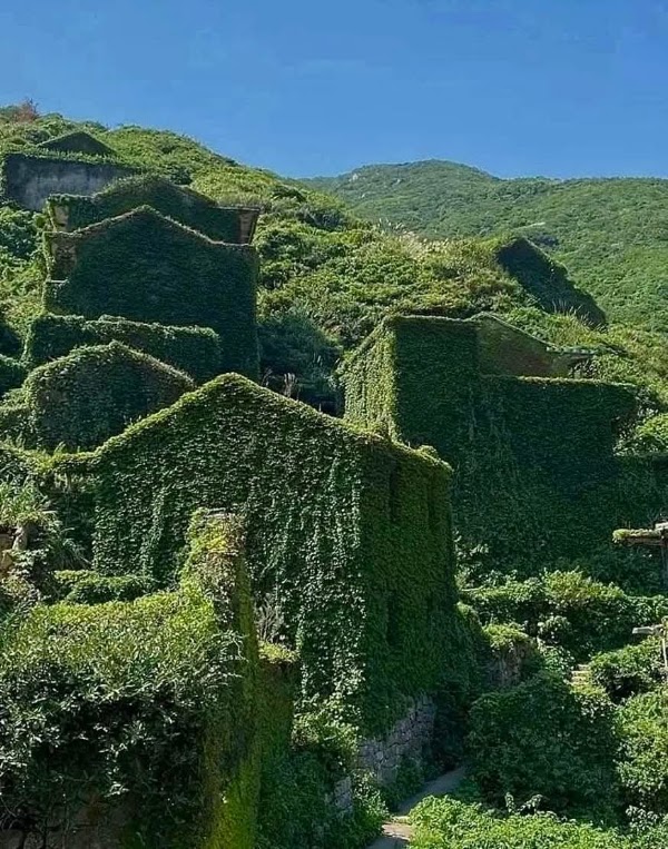 Houwan Wuren Village