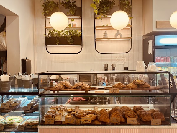 Cafe Victoria
