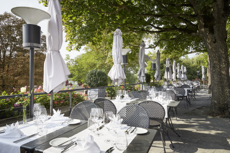 Restaurant Laufen Castle at the Rheinfalls 1